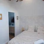 L'auberge Du Paon Apartment *